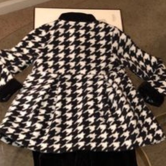 Jillion's Closet  Hounds Tooth Valor Fleece Jacket - Picture 15 of 15